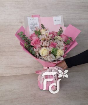 Ramo Petit Coreano de Amor Pink con caja